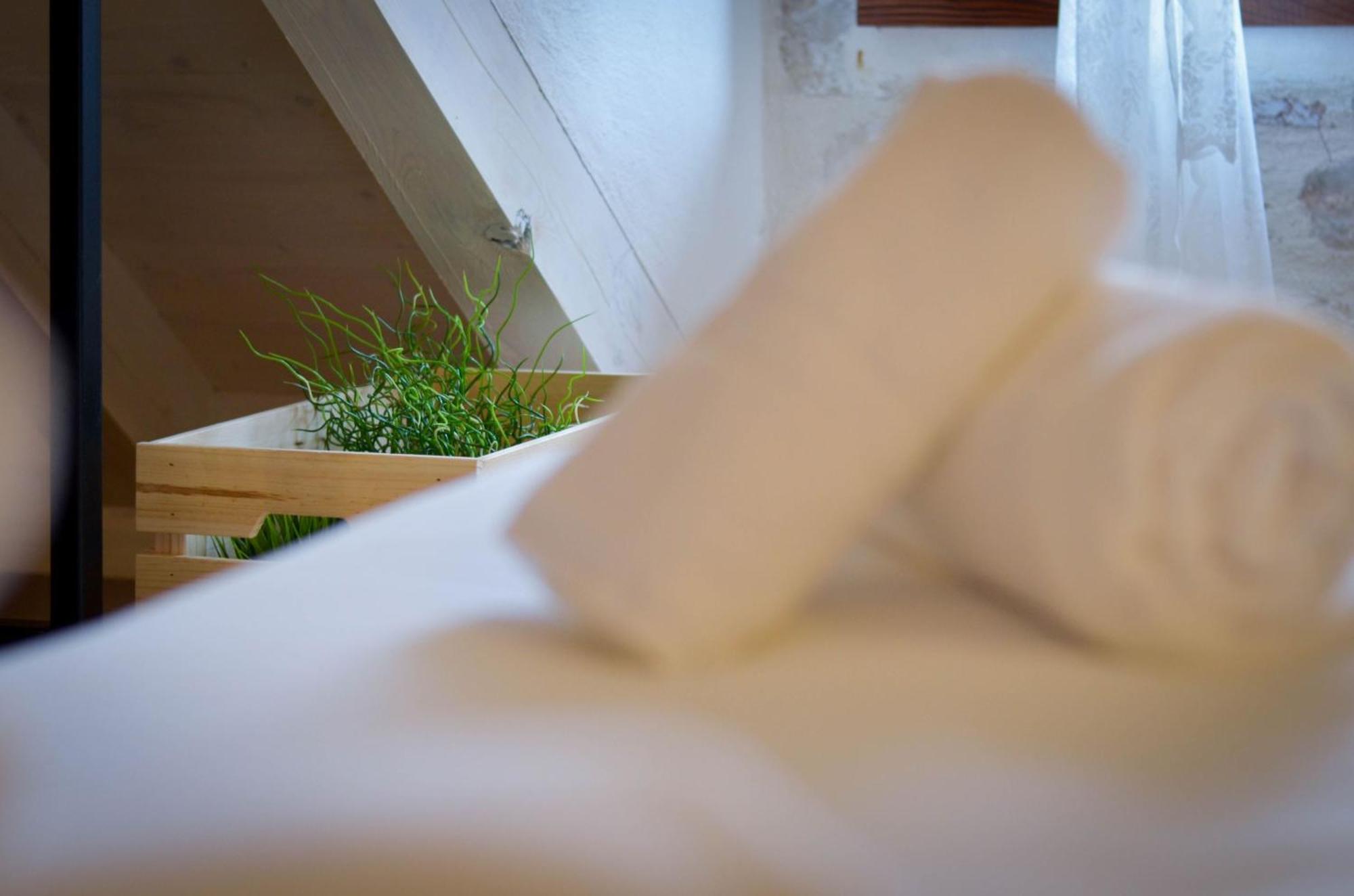 Apartments & Rooms Tiramola - Old Town Трогир Номер фото
